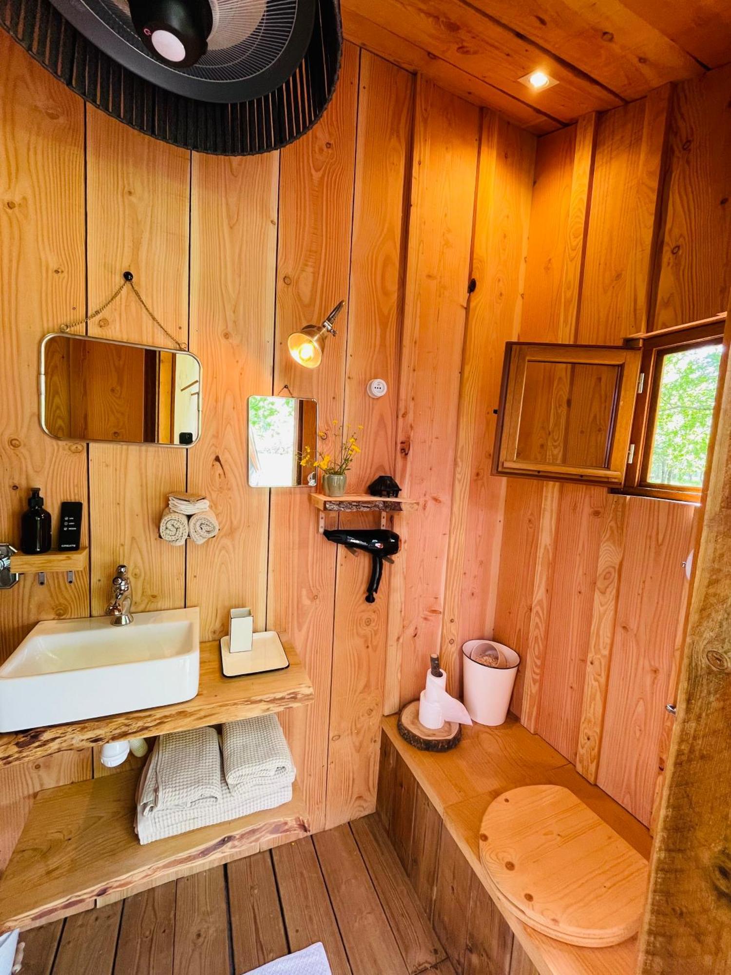 Dome Insolite Cedre Jacuzzi Et Petits Dejeuners Inclus Lagraulet-du-Gers Eksteriør bilde